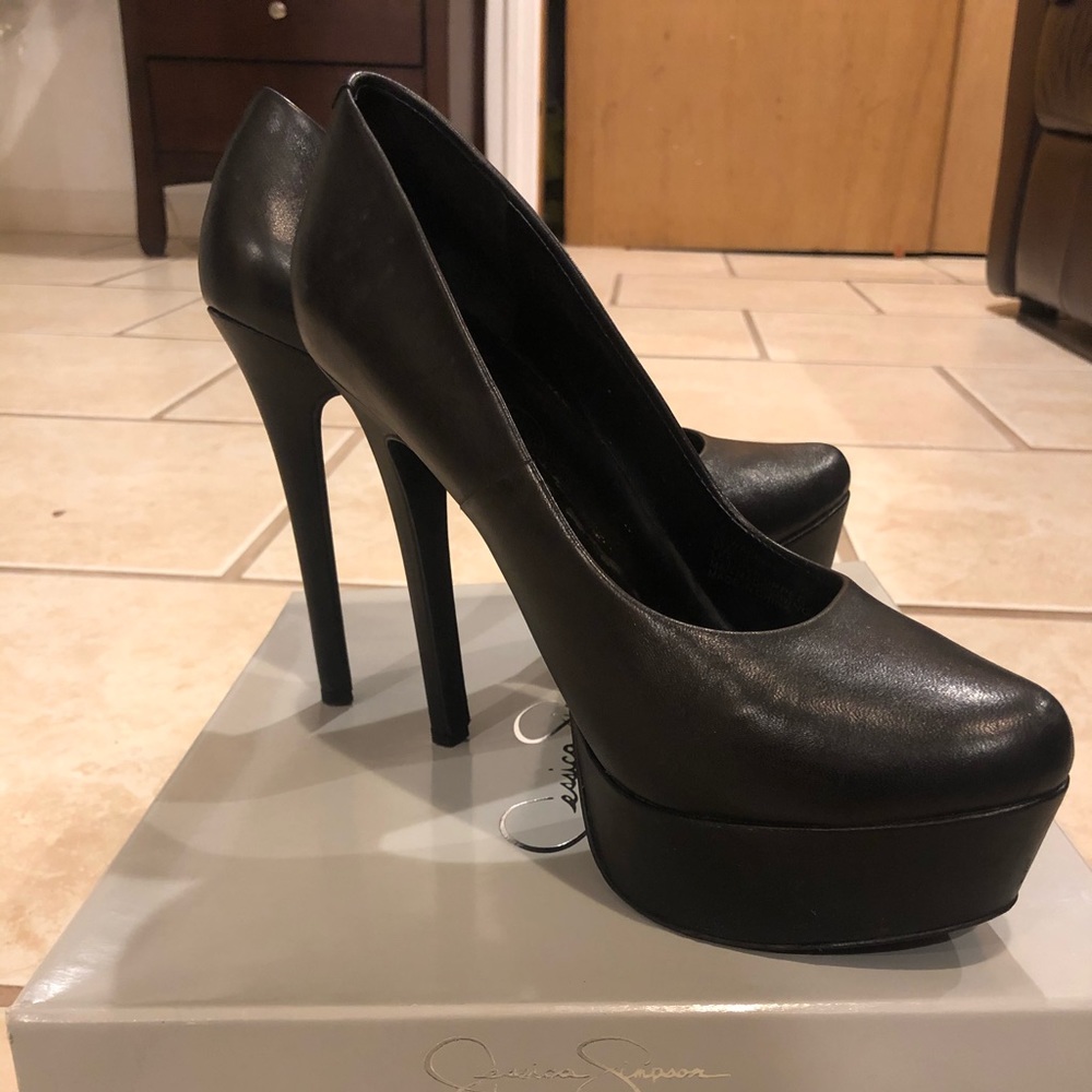 Black Jessica Simpson platform heels